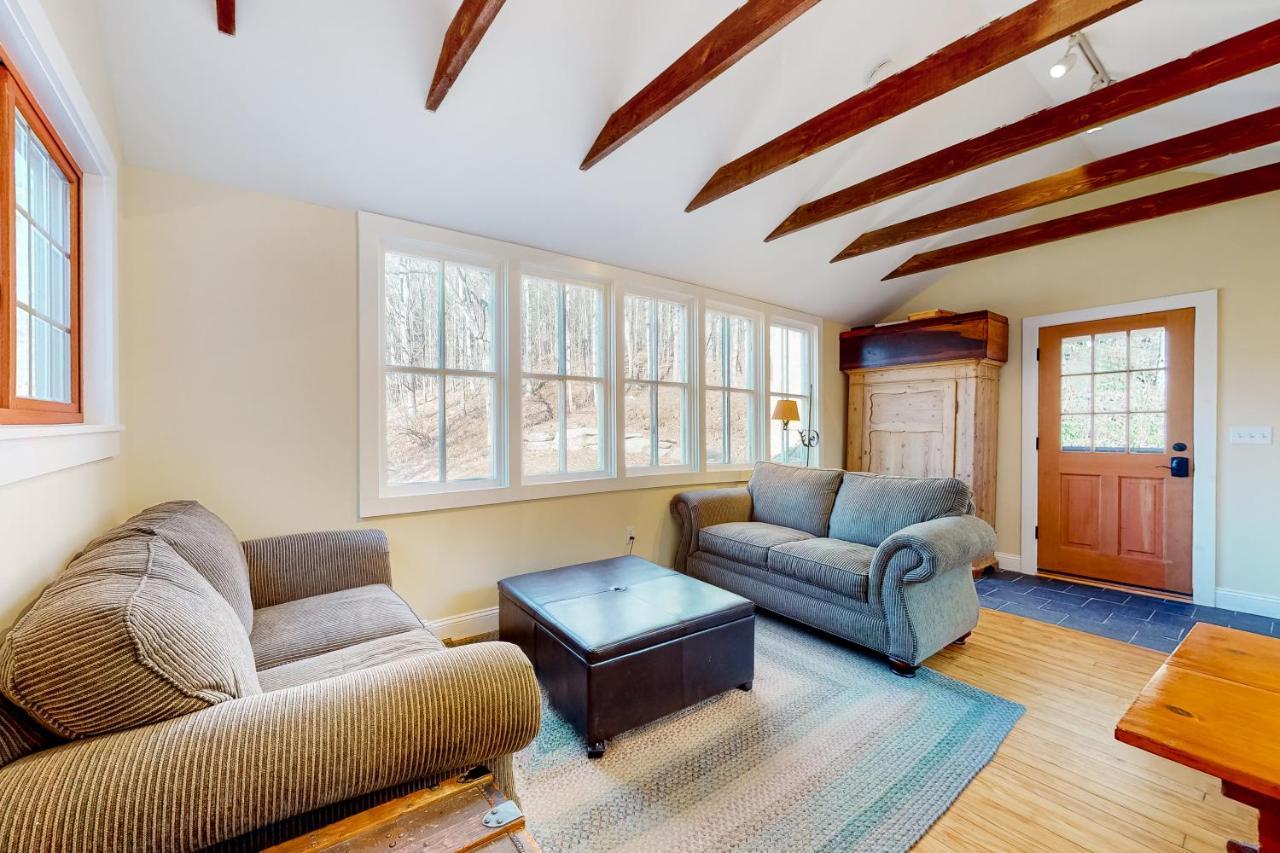 Riverside Cottage Удсток Екстериор снимка